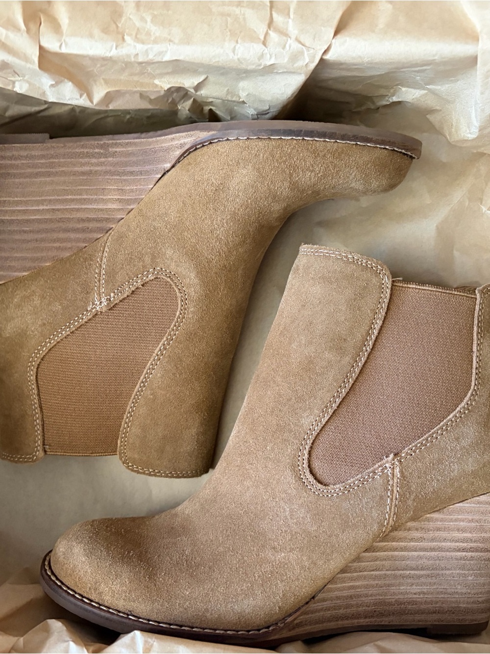 Lucky Brand Tan Suede Wedge Chelsea Ankle Boots
